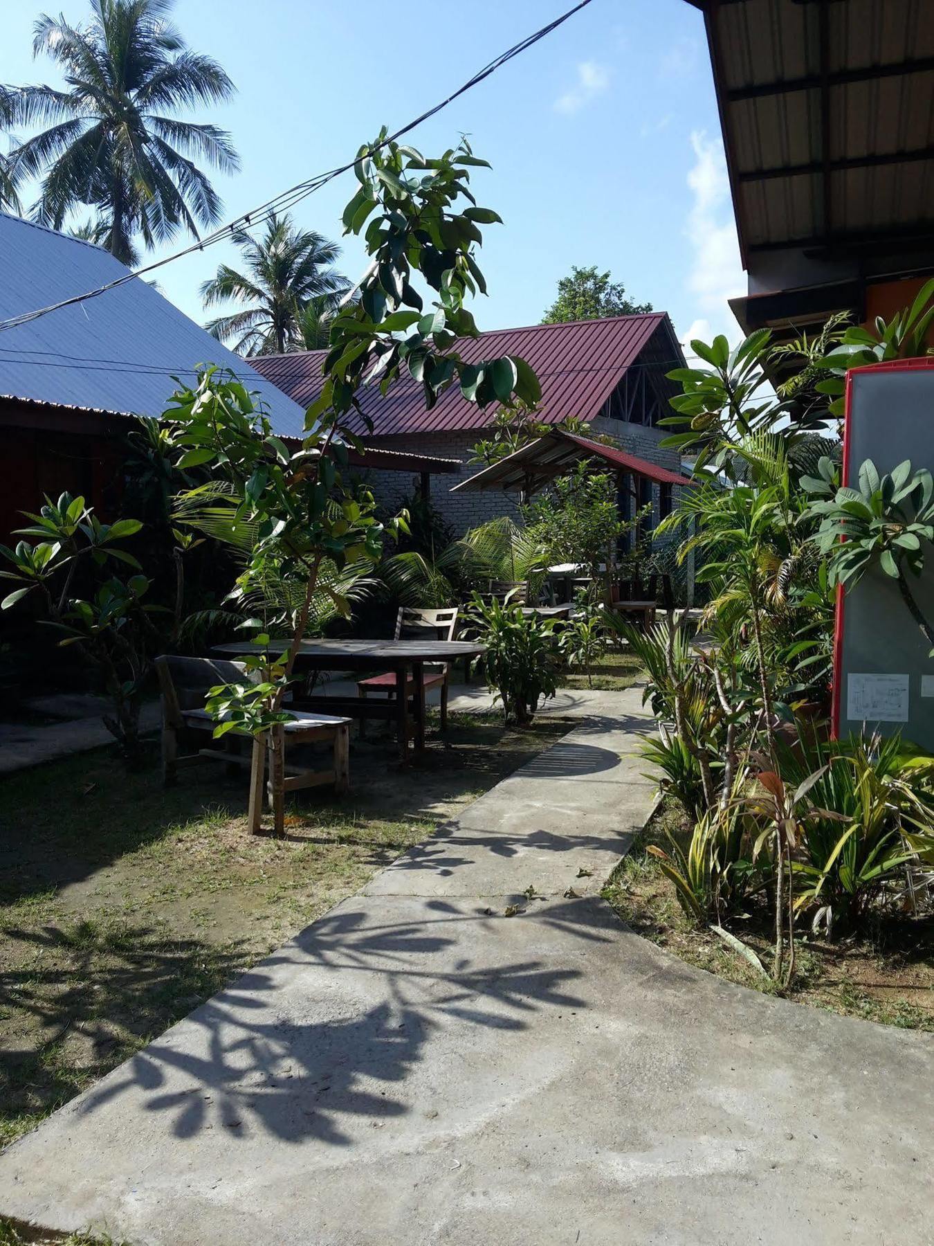 The Village Langkawi Pantai Cenang (Langkawi) Exterior foto